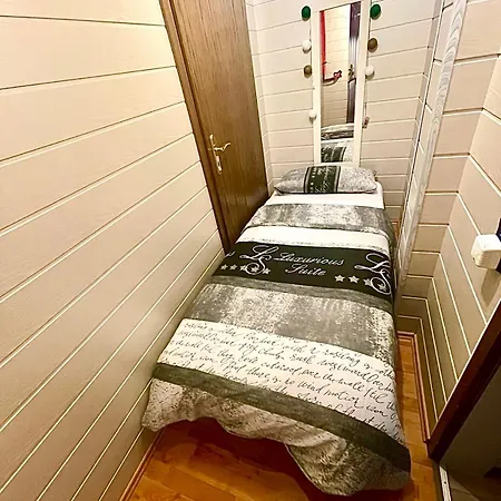 Apartment Mit Charme, Netflix Rheinstetten