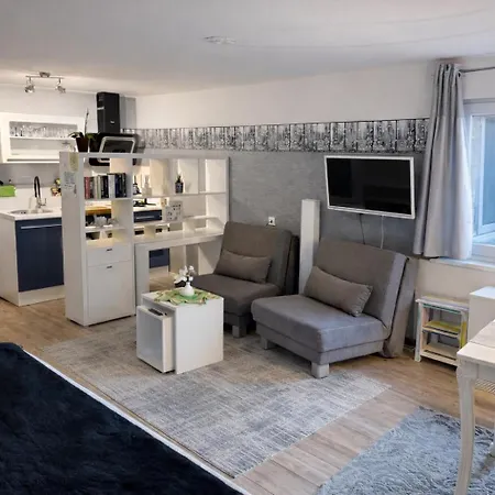 Mit Charme, Netflix Appartamento *