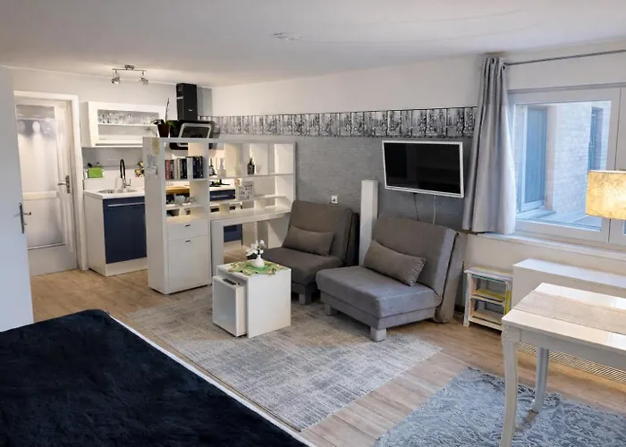 Mit Charme, Netflix Apartmán *